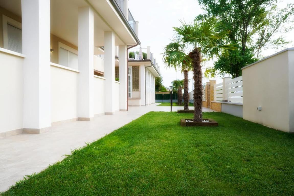 Residence Deamarina مارينا دي ماسا المظهر الخارجي الصورة